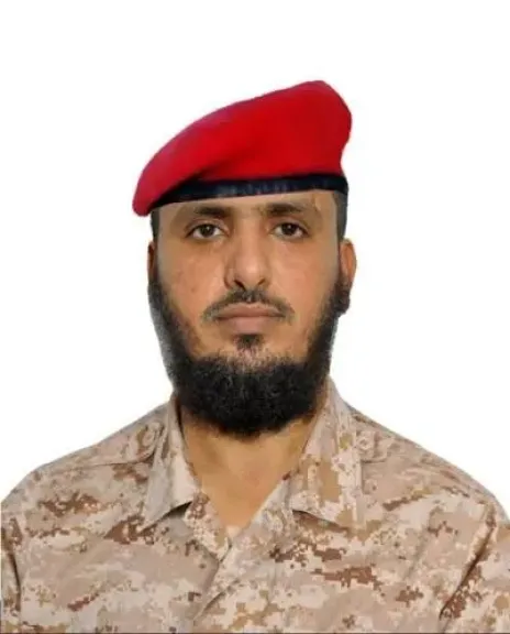 أمن أبين يوقف قائد قطاع خنفر ويحقق في وفاة محتجز